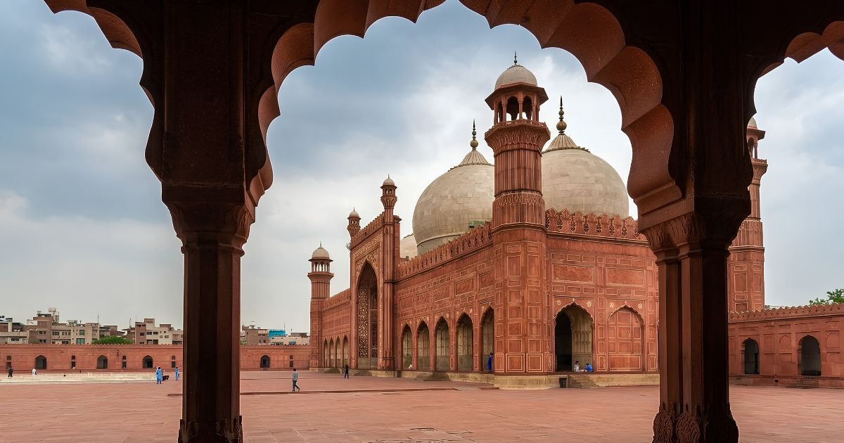 Badshahi Mosque